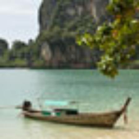 Lakeside Entertainment